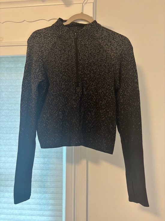 lululemon athletica Tops - lululemon athletica Black Speckled Long Sleeve Half-Zip Top 🖤